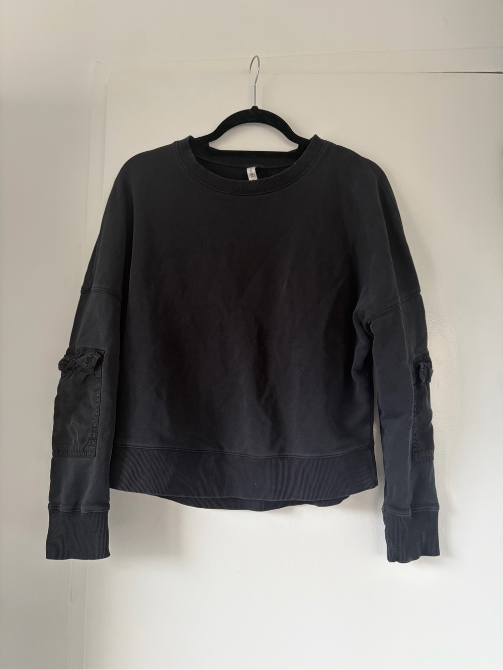 Fabletics Black Crewneck Sweatshirt